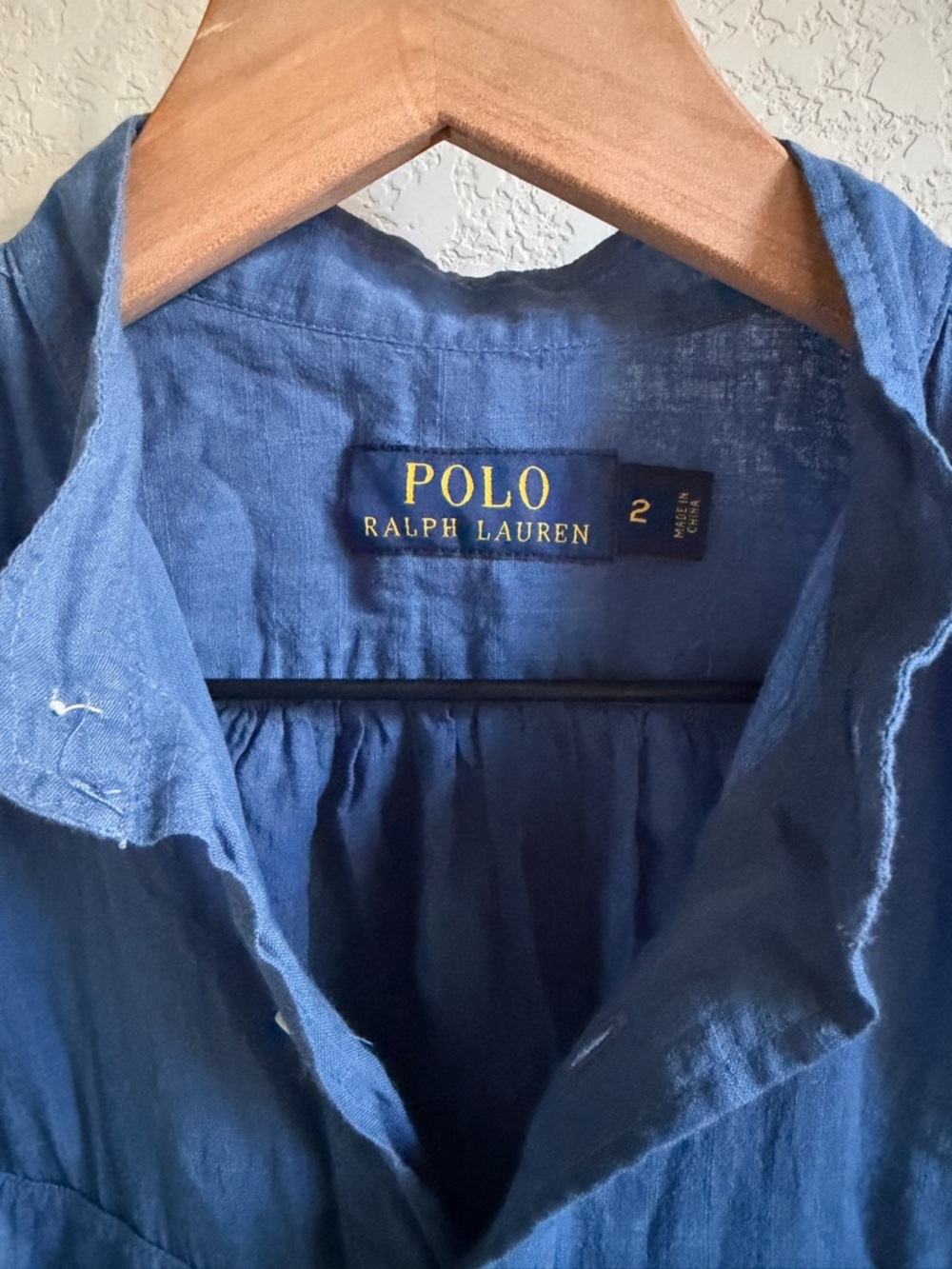 Polo by Ralph Lauren Blue Sleeveless Button-Down Shirt - Picture 2 of 2